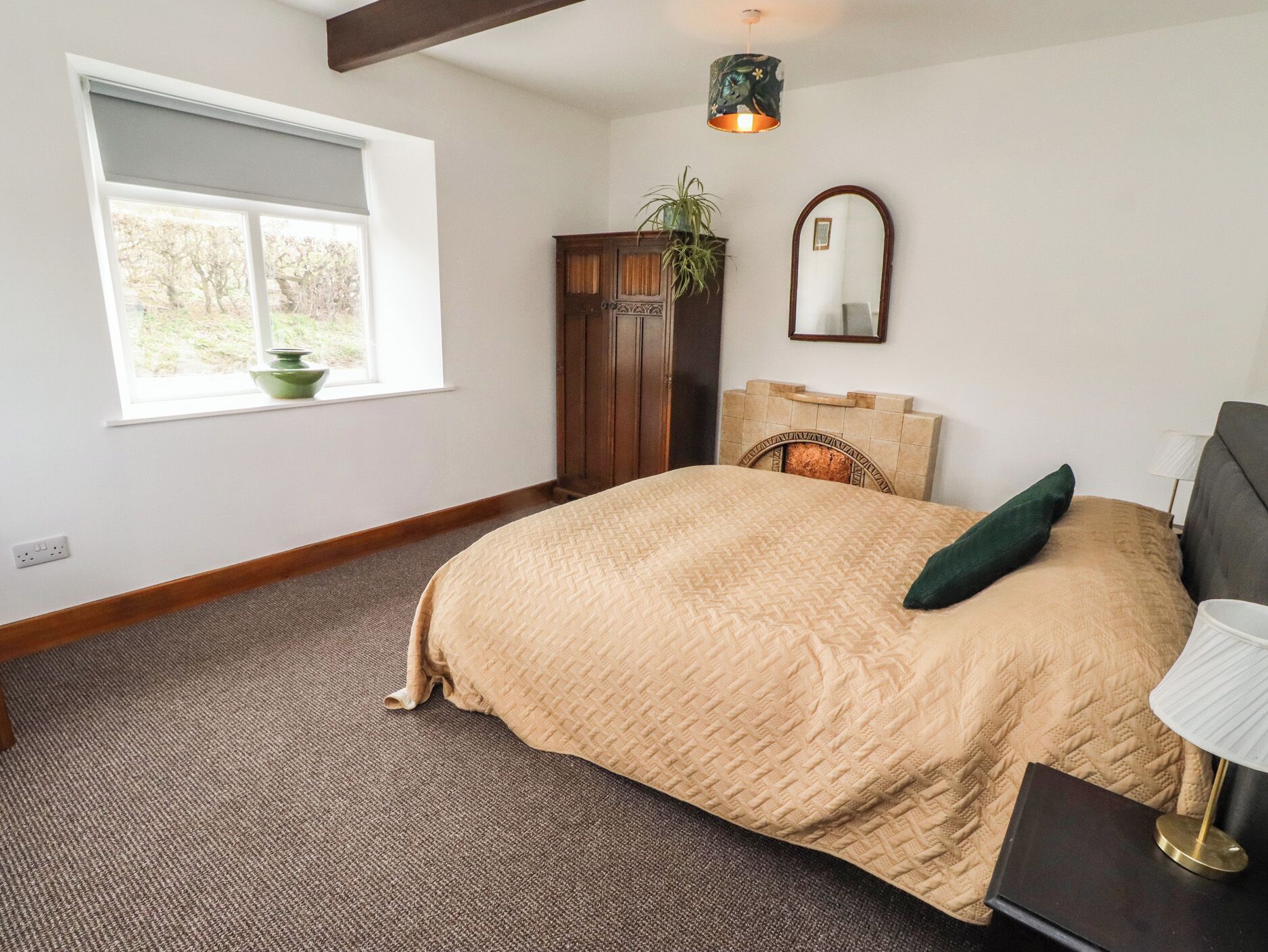Cottage | 2 bedrooms, individually decorated, individually furnished, free WiFi