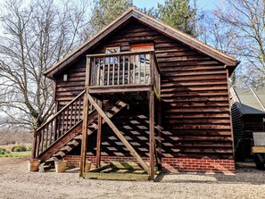 Interior - Woodland Retreat Lodge (Woodbridge)