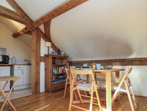 คอทเทจ | ร้านอาหาร