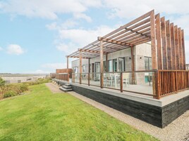 Cottage | Terrace/patio