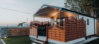 Benone Cabin