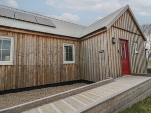Exterior - Tirlaggan Úr (Oban)