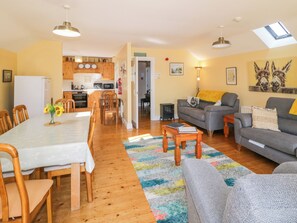 Living area - Colliers Barn (Ballycastle)