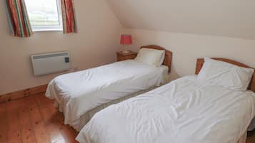 3 bedrooms, individually decorated, individually furnished, free WiFi