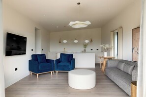 Living area - The Lookout (Preston)