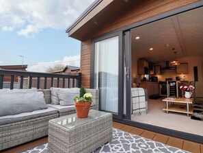 Terrace/patio - Kingfisher Lodge 36 (Evesham)