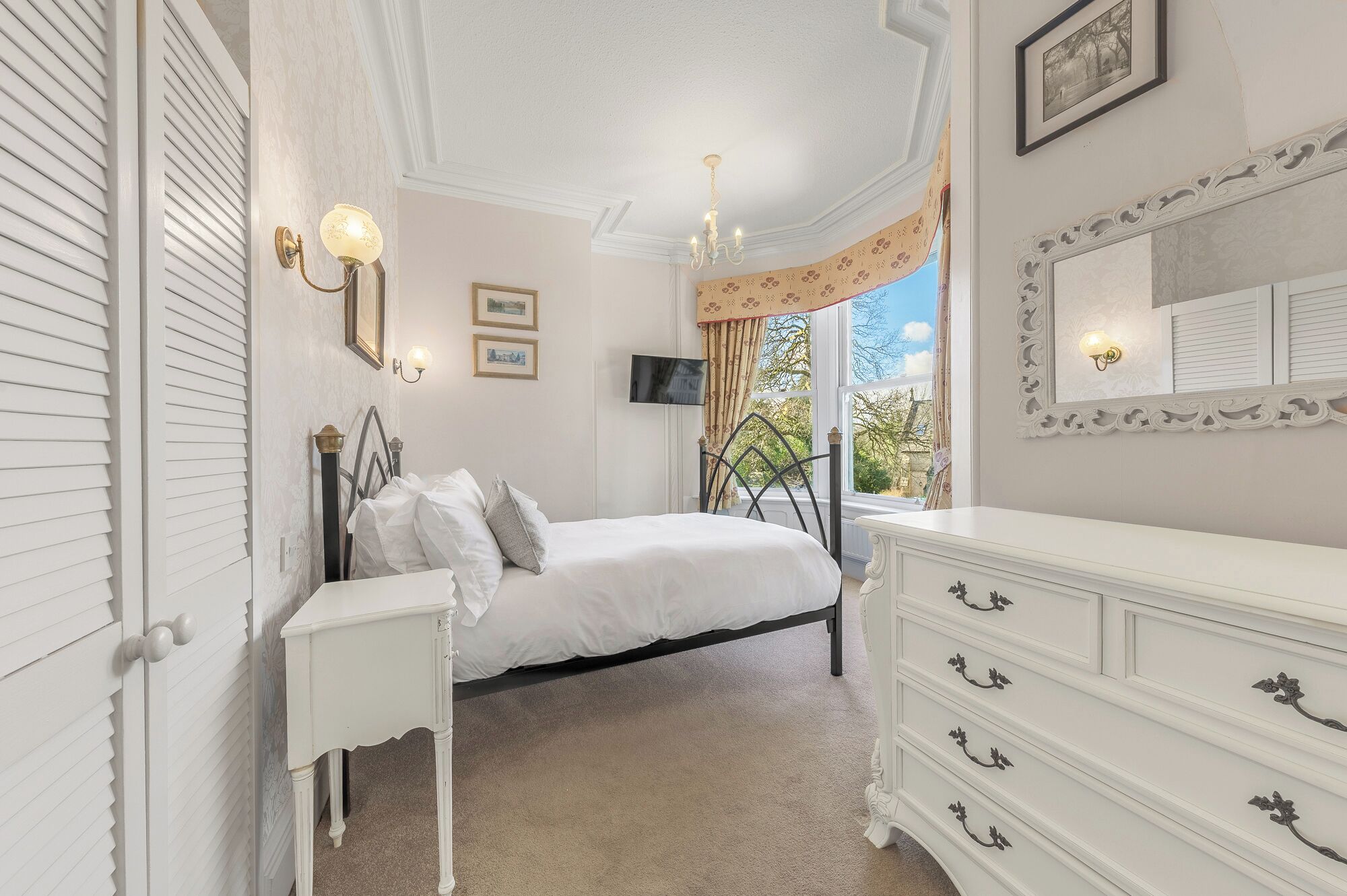 9 bedrooms, free WiFi, individually decorated, individually furnished