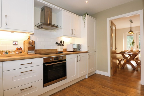 Fridge, microwave, dishwasher, toaster