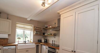 Little Lemhill Farm Cottage
