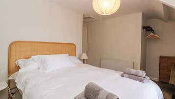 3 bedrooms, individually decorated, individually furnished, free WiFi