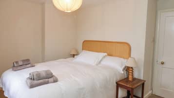 3 bedrooms, individually decorated, individually furnished, free WiFi