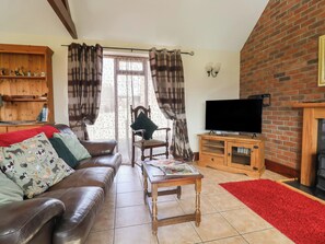 Living area - Daisy Cottage (Bridport)