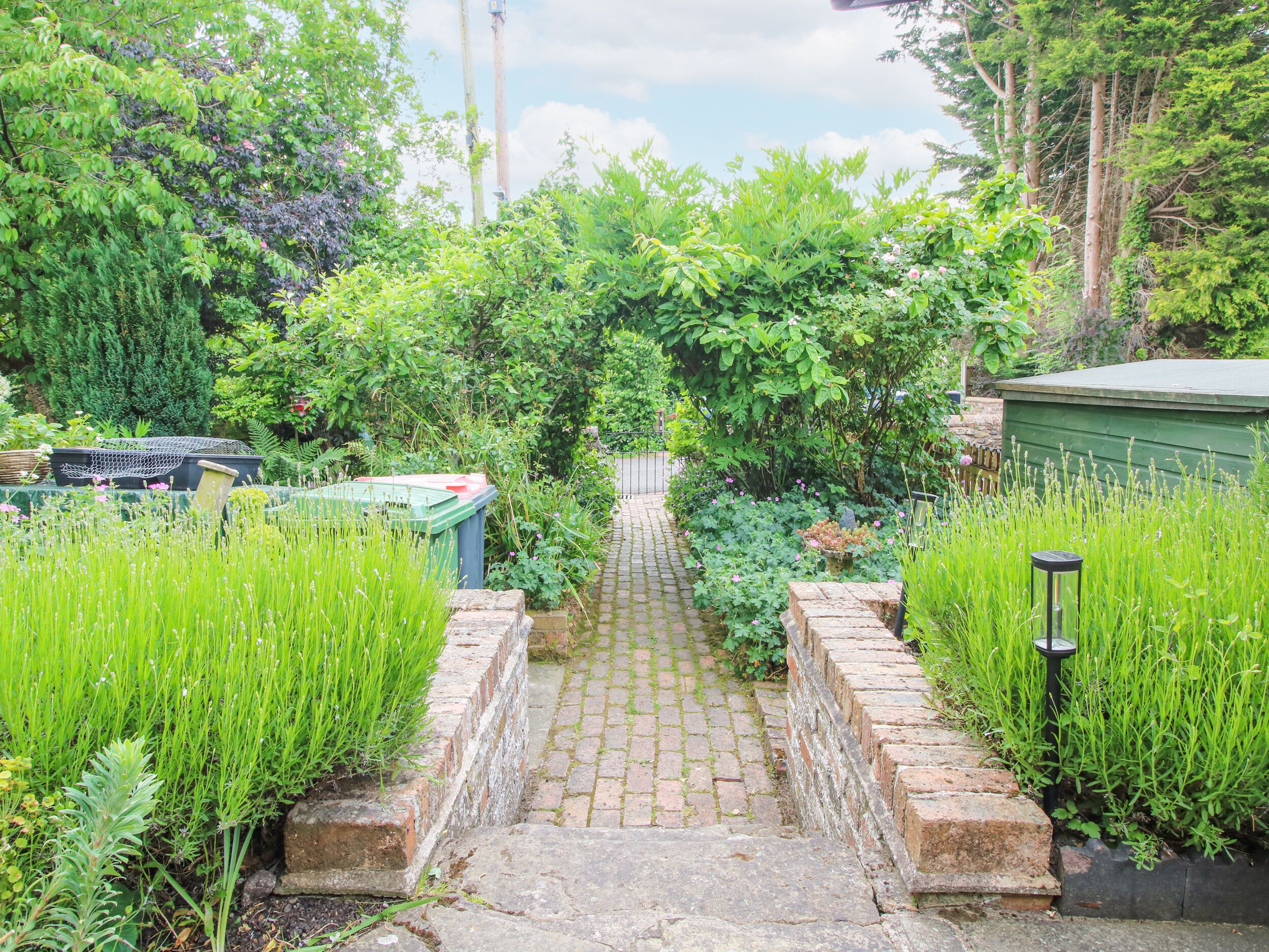 Cottage | Property grounds