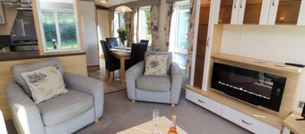 Lodge 2