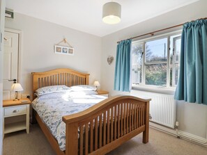 1 bedroom, individually decorated, individually furnished, free WiFi