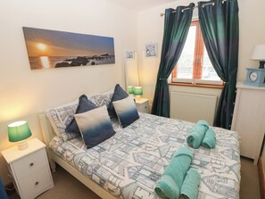 2 bedrooms, individually decorated, individually furnished, free WiFi