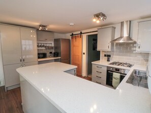 Kookgerei, borden en bestek