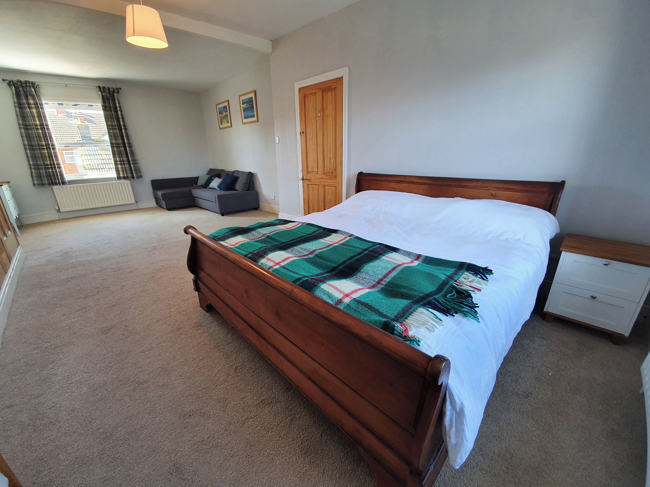 4 多间卧室、特色装修、特色家居、免费 WiFi