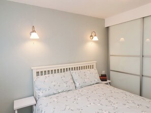 1 bedroom, individually decorated, individually furnished, free WiFi