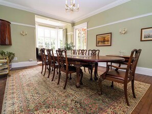 Cottage | Dining - Parkfields House (Stoke-on-Trent)