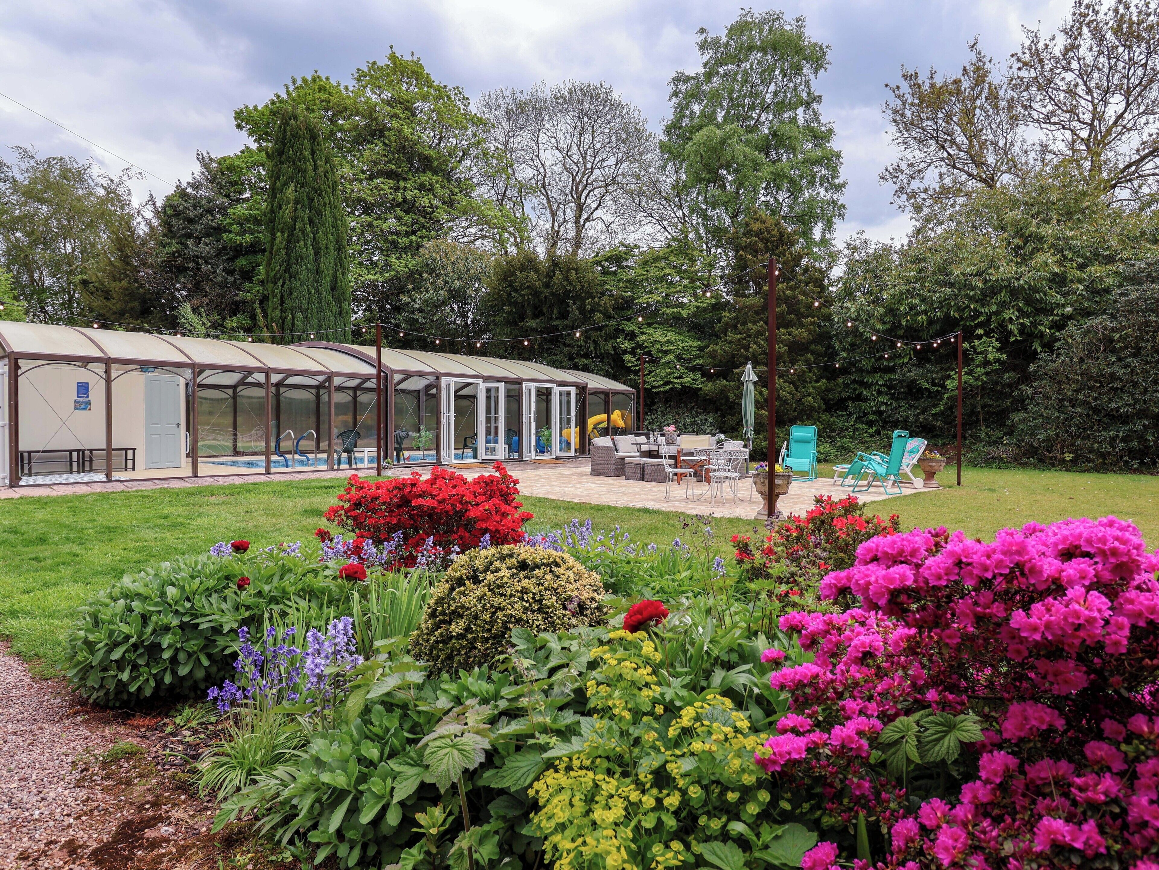 Cottage | Property grounds
