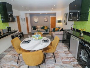 Interior - Number 4 Westmoreland (Matlock)