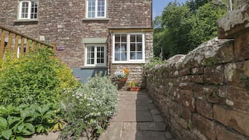 Cottage | Exterior
