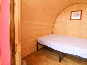 Cottage | Interior - Pod 4 (Saint Asaph)