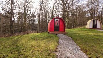 Cottage | Property grounds