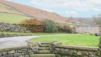 Khuôn viên nơi lưu trú