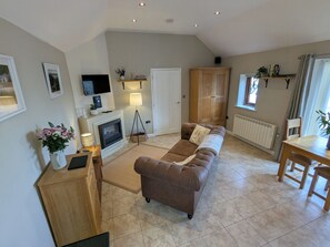 Living area - Swallow Barn (Buxton)