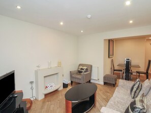 Living area - Lookout Post (Bridlington)