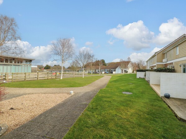 Property grounds - Plimoth N8 (Yarmouth)