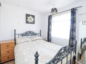 2 bedrooms, individually decorated, individually furnished, free WiFi - Chalet 21 (Great Yarmouth)