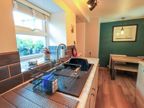 Cottage | Interior
