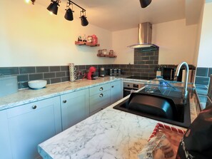 Cottage | Interior