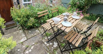 Fettlers Cottage, 51 High Street