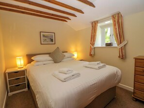 4 bedrooms, individually decorated, individually furnished, free WiFi - Hollens Cottage (Ambleside)