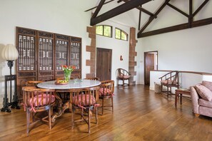 Dining - Bank Barn, Wreay (Penrith)
