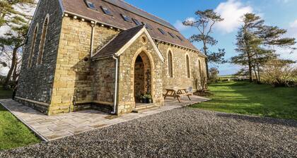 Church Llygad Y Dyffryn