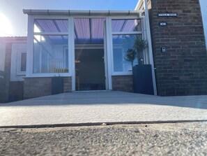 Exterior detail - Villa Rose (Chathill)