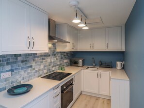 Fridge, cookware/dishes/utensils - Villa Rose (Chathill)