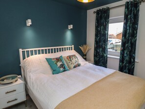 1 habitación, decoración personalizada y muebles diferentes 