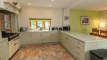 Fridge, dishwasher, electric kettle, toaster