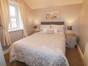 1 bedroom, individually decorated, individually furnished - Ballard Cottage Annexe (Newry)