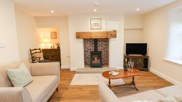 Cottage | Living area