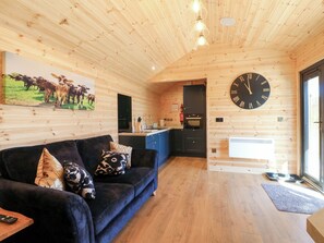 Cottage | Living area