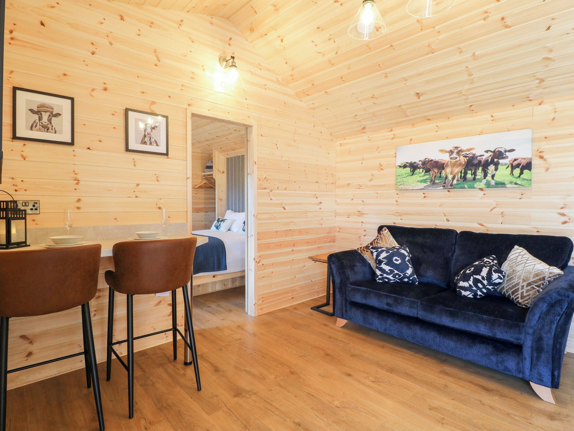 Cottage | Interior