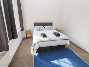 2 bedrooms, individually decorated, individually furnished, free WiFi