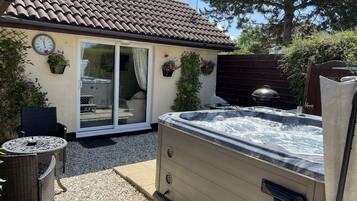 Cottage | Terrace/patio
